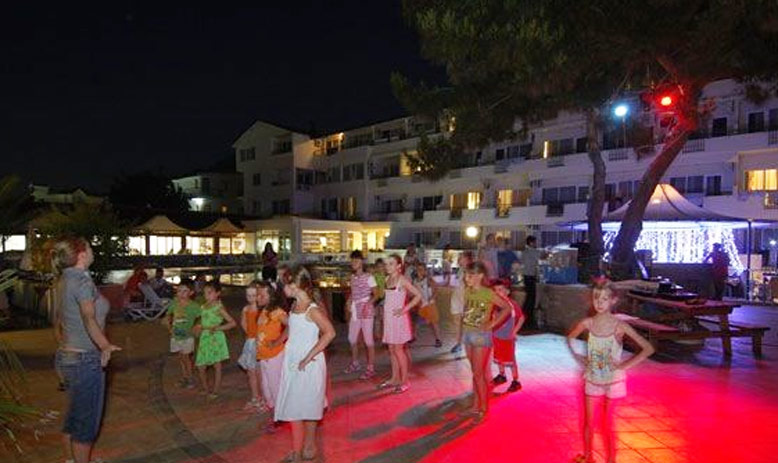 Aqua Bella Beach Hotel